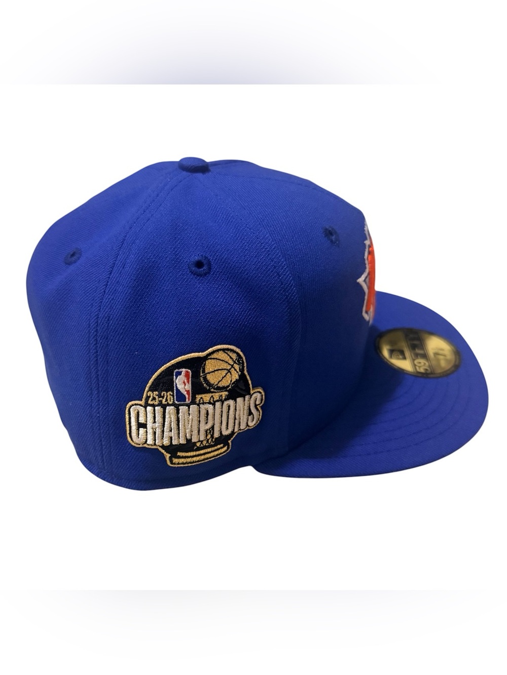 New Era NBA New York Knicks 2026 Champions Side Patch Fitted Hat - Picture 5 of 9